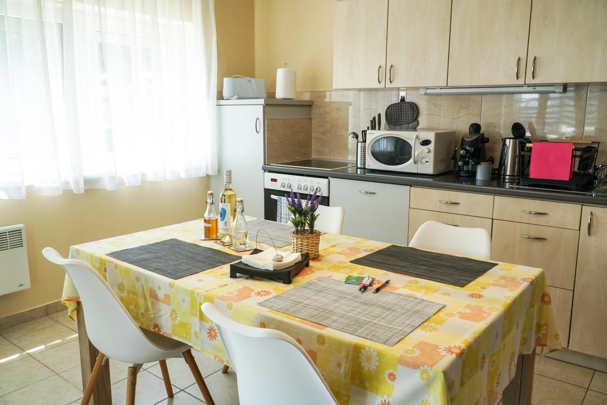 Fuegefa Apartman Балатональмаді Екстер'єр фото